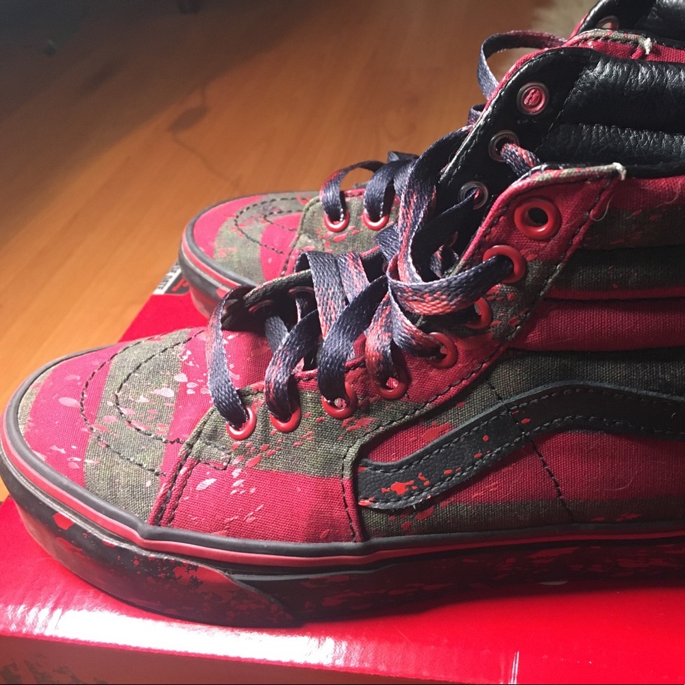 Like New Limited Edition Nightmare on Elm Street SK8-HI Vans With Original Box